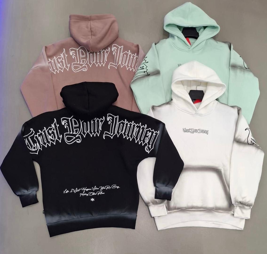 TRUST YOUR JOURNEY Hoodie Black