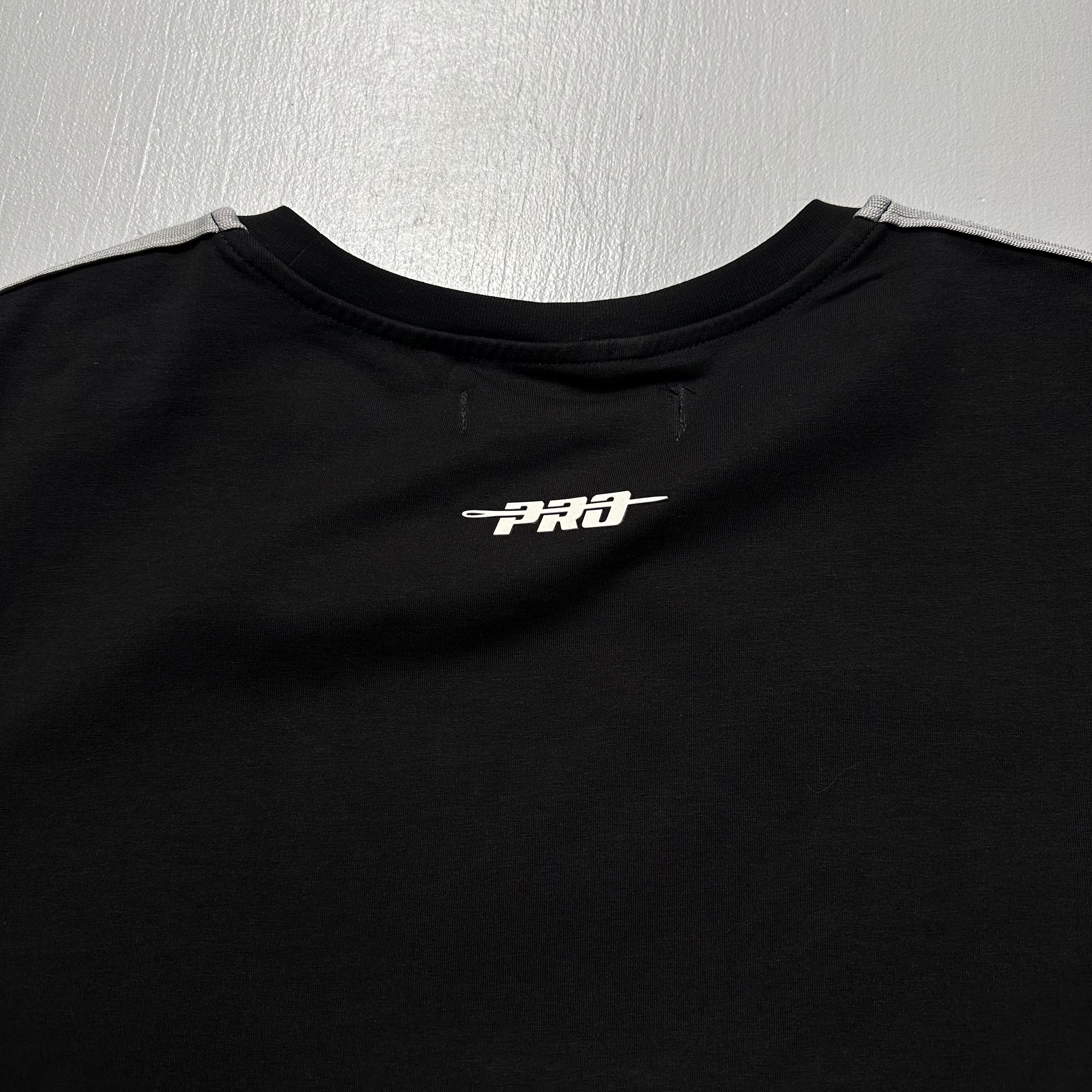 BROOKLYN NETS RETRO CLASSIC SJ STRIPED TEE, BLACK/GRAY