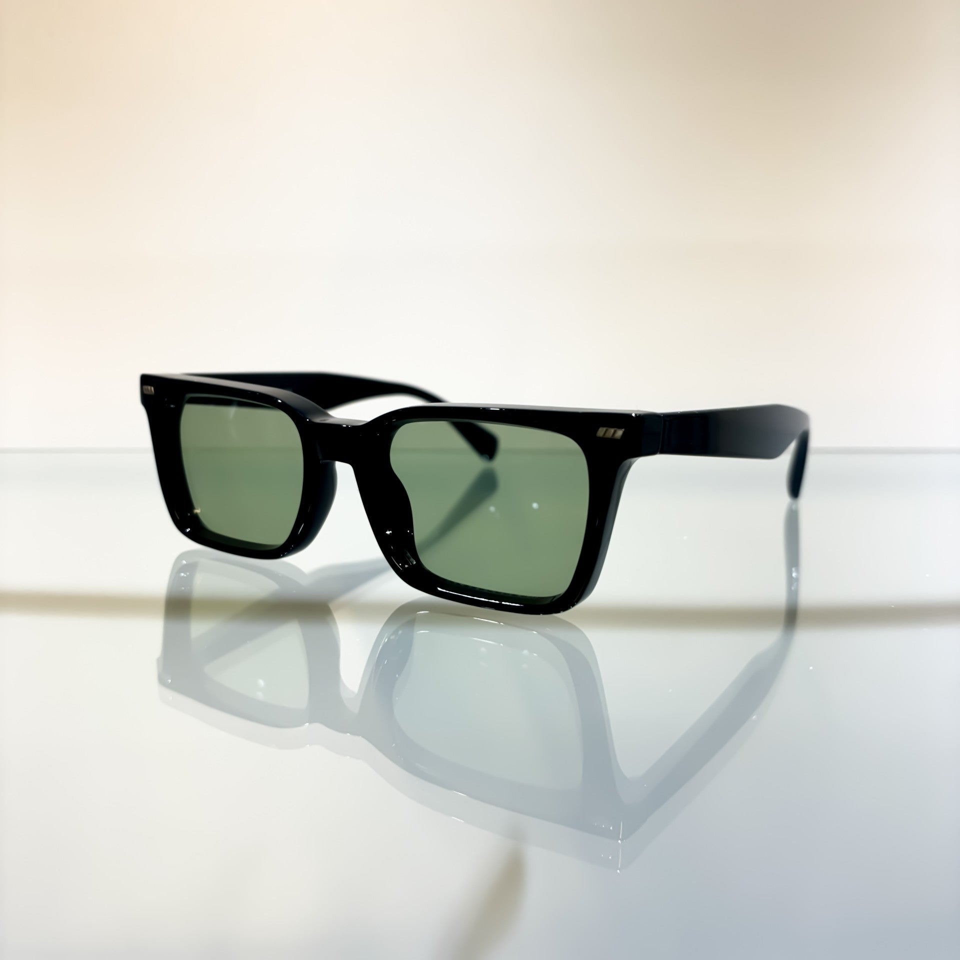 Glasses 007 Black/Green Lens