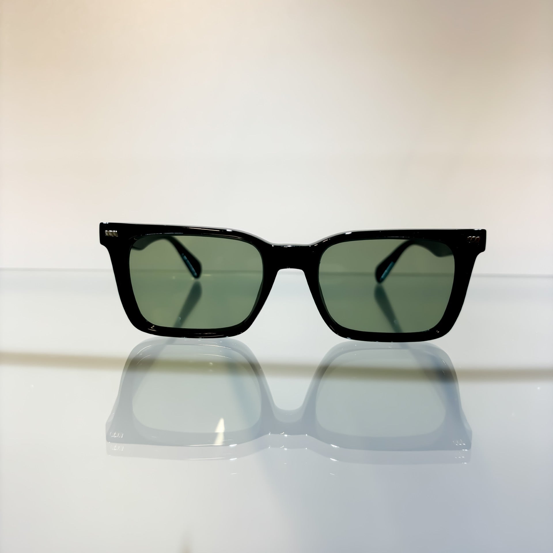 Glasses 007 Black/Green Lens