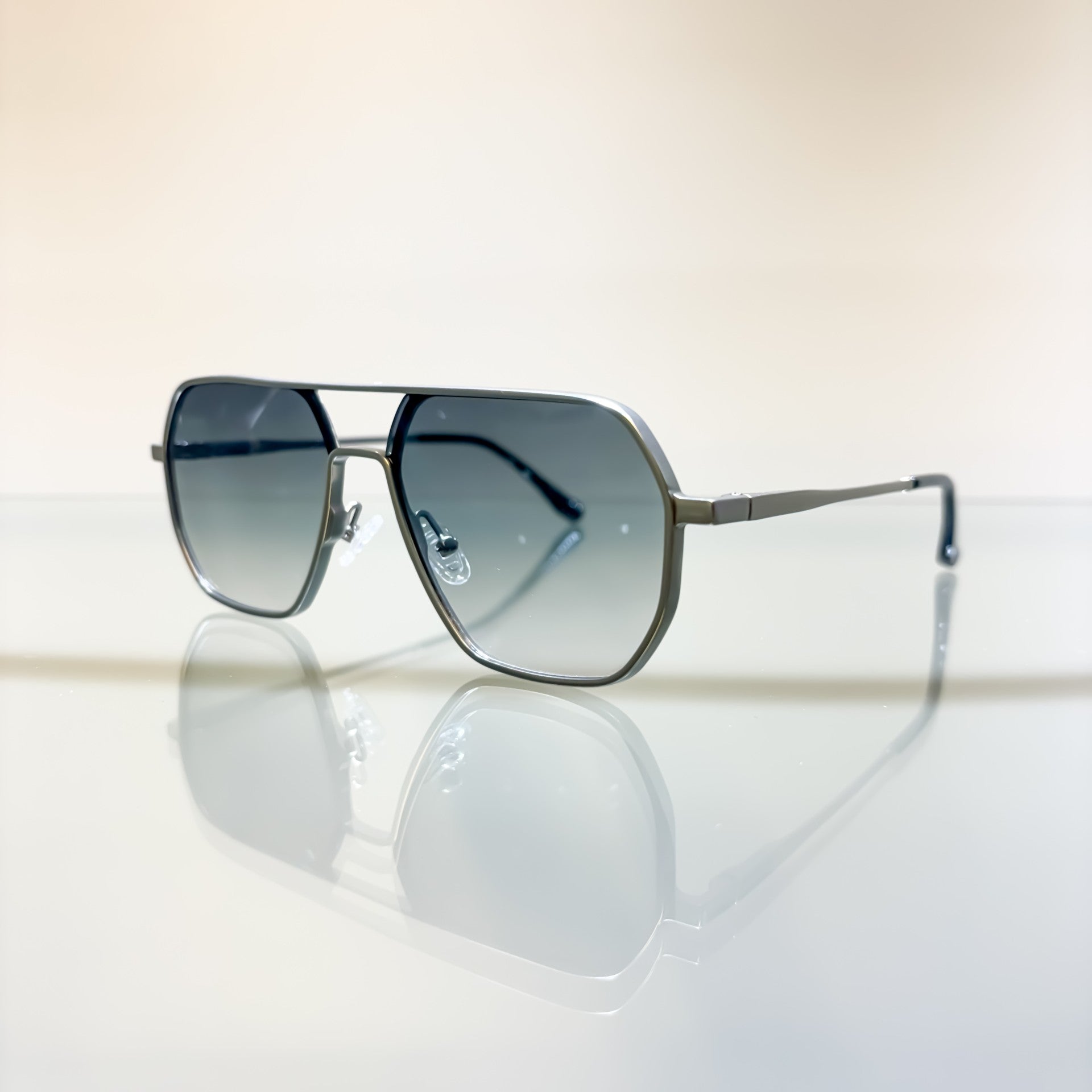 Glasses Modern Avi Silver