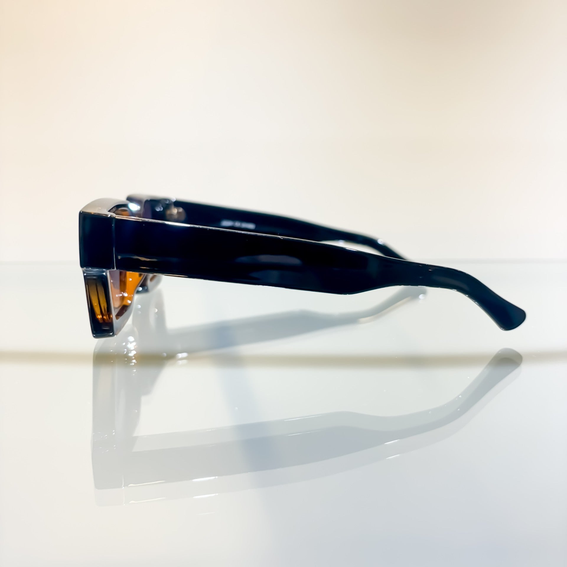 Glasses Elegant Black Tortoise