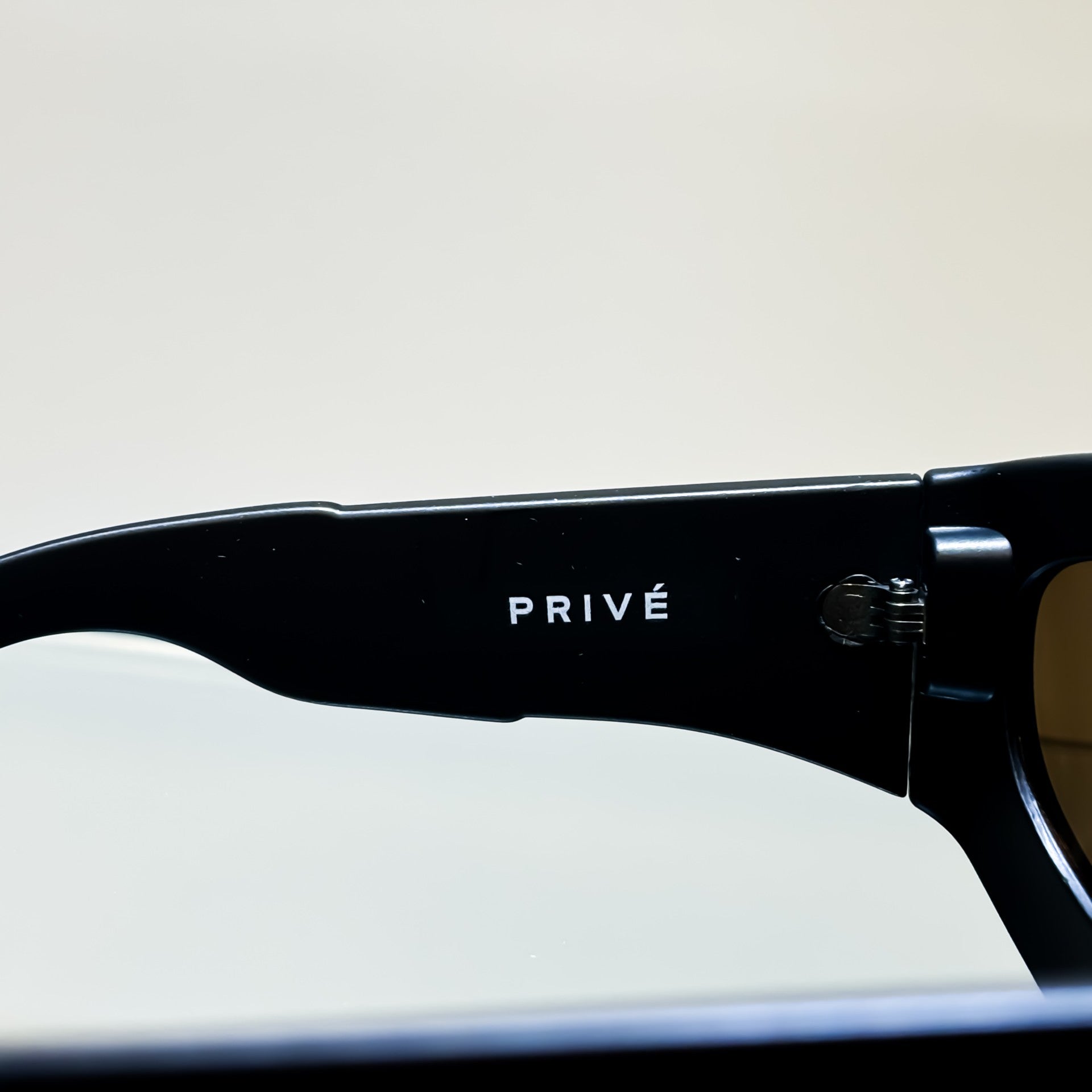 Glasses Alien Matt Black/Brown Lens